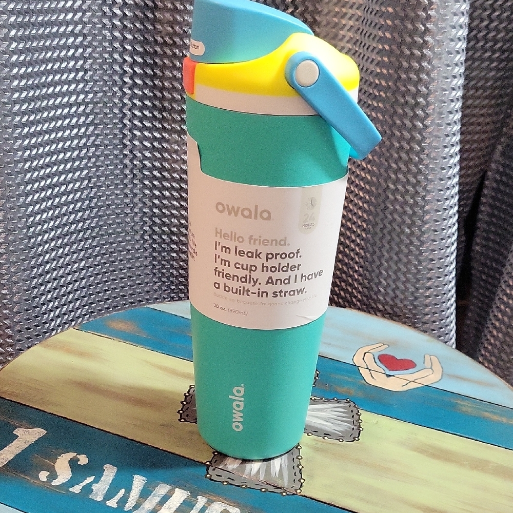 Owala Aqua and Yellow Water Bottle